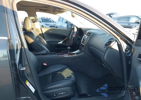 2006 Lexus Is 350 из США, поврежденный, VIN JTHBE262X65009653